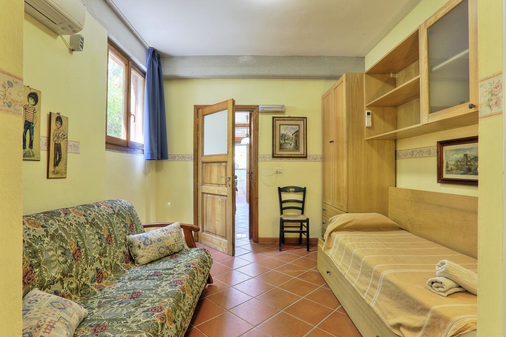 Residence Vacanza Mare Marina di Campo Exterior foto